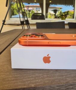 iPhone 17